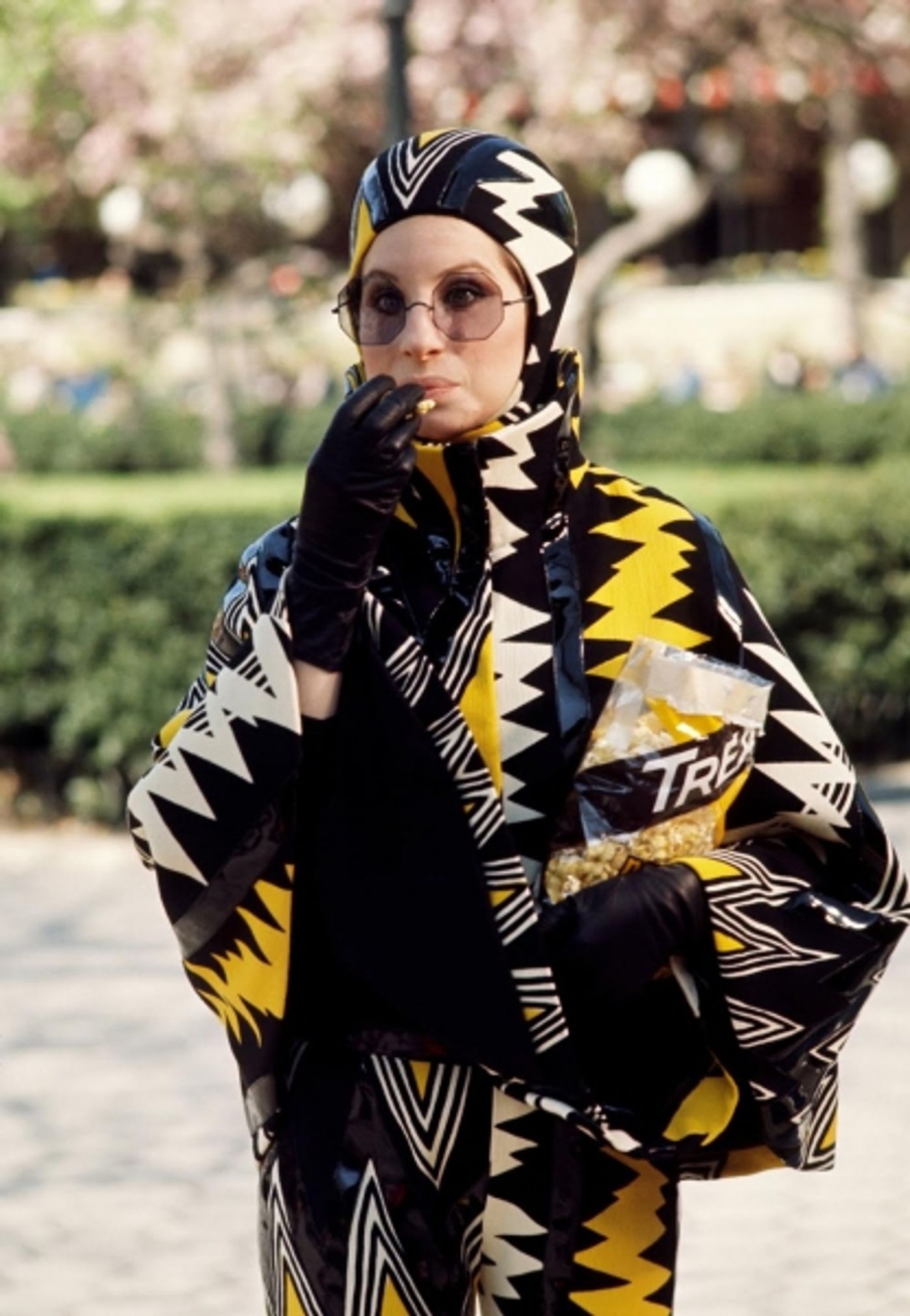 Photo Flash: More Shots! Barbra Streisand Sports Designs by Arnold Scaasi  Image