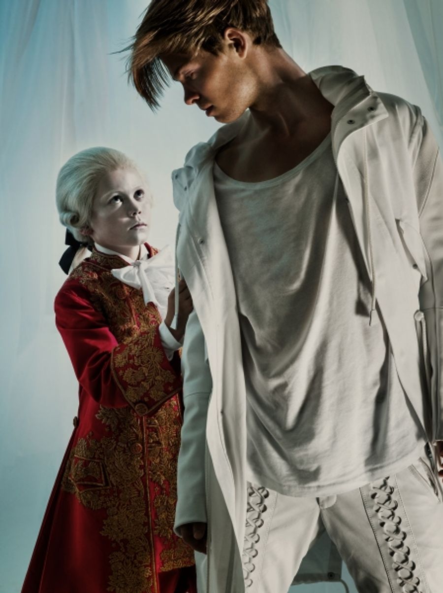 Photo Flash: Erste Bilder der Wiener Neuproduktion von MOZART Image