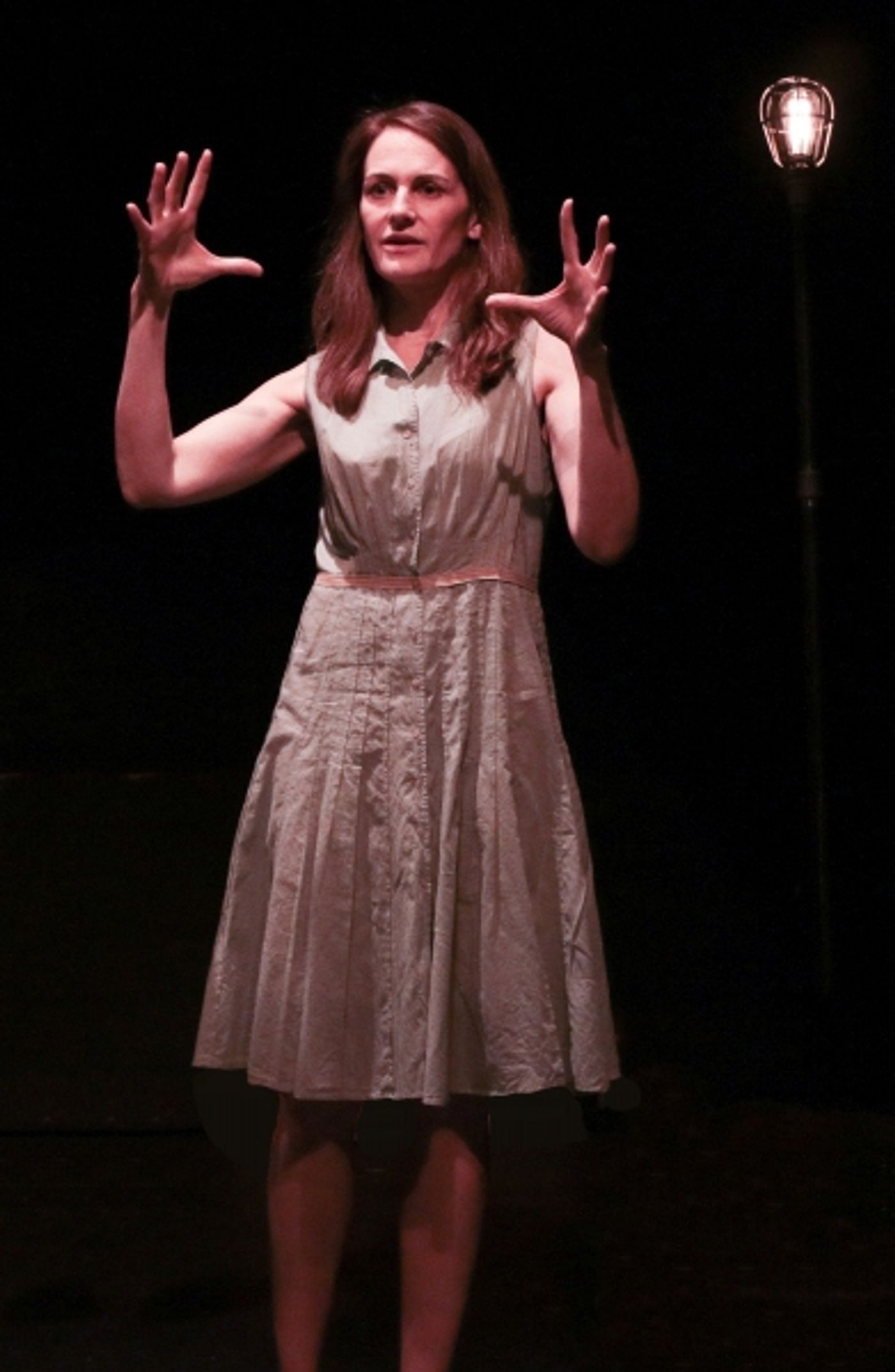 Photo Flash: First Look at Echo Theater Company's GHOST LIGHT  Image