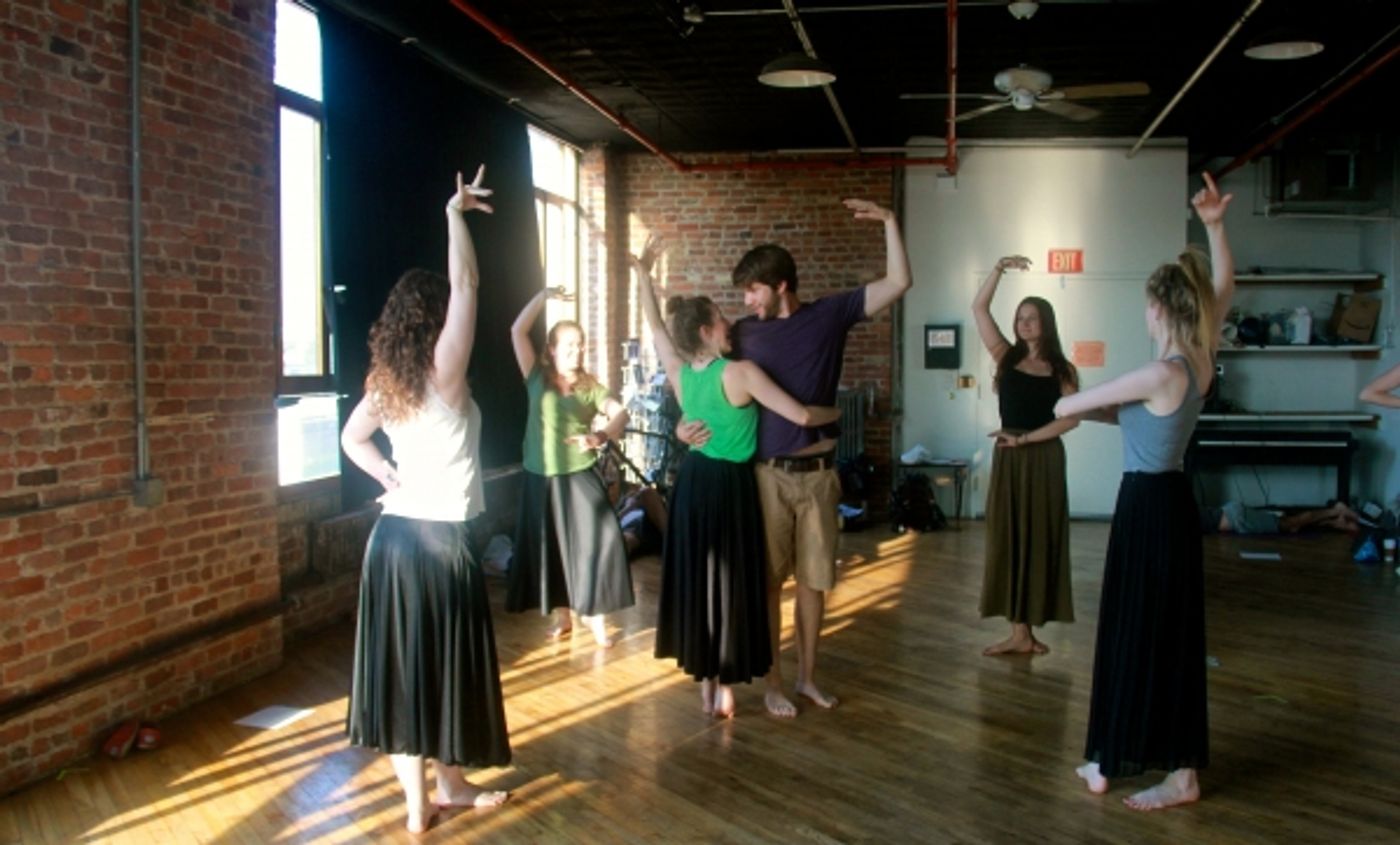 Photo Flash: In Rehearsal with Ducdame Ensemble's FUENTE OVEJUNA  Image