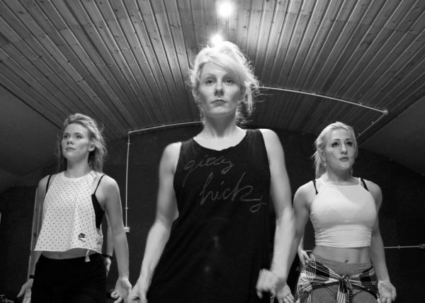 Photo Flash: SUMMER DREAMING UK Tour Kicks Off Tonight  Image