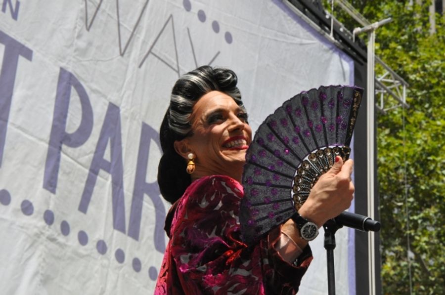 Photo Coverage: ALLEGIANCE, AMAZING GRACE, SOMETHING ROTTEN & More Take Over Bryant Park! Image