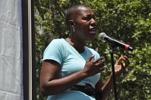 Laiona Michelle @ BroadwayWorld Laiona Michelle Photo