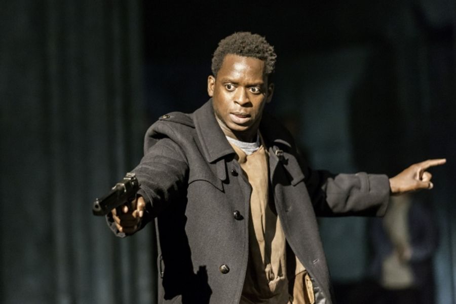 Photo Flash: First Look at Benedict Cumberbatch & More in Barbican Theatre's HAMLET Image