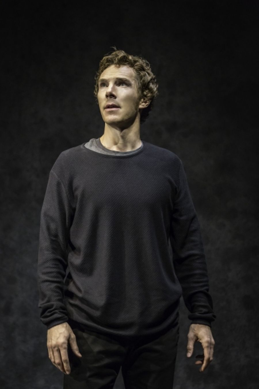 Photo Flash: First Look at Benedict Cumberbatch & More in Barbican Theatre's HAMLET Image