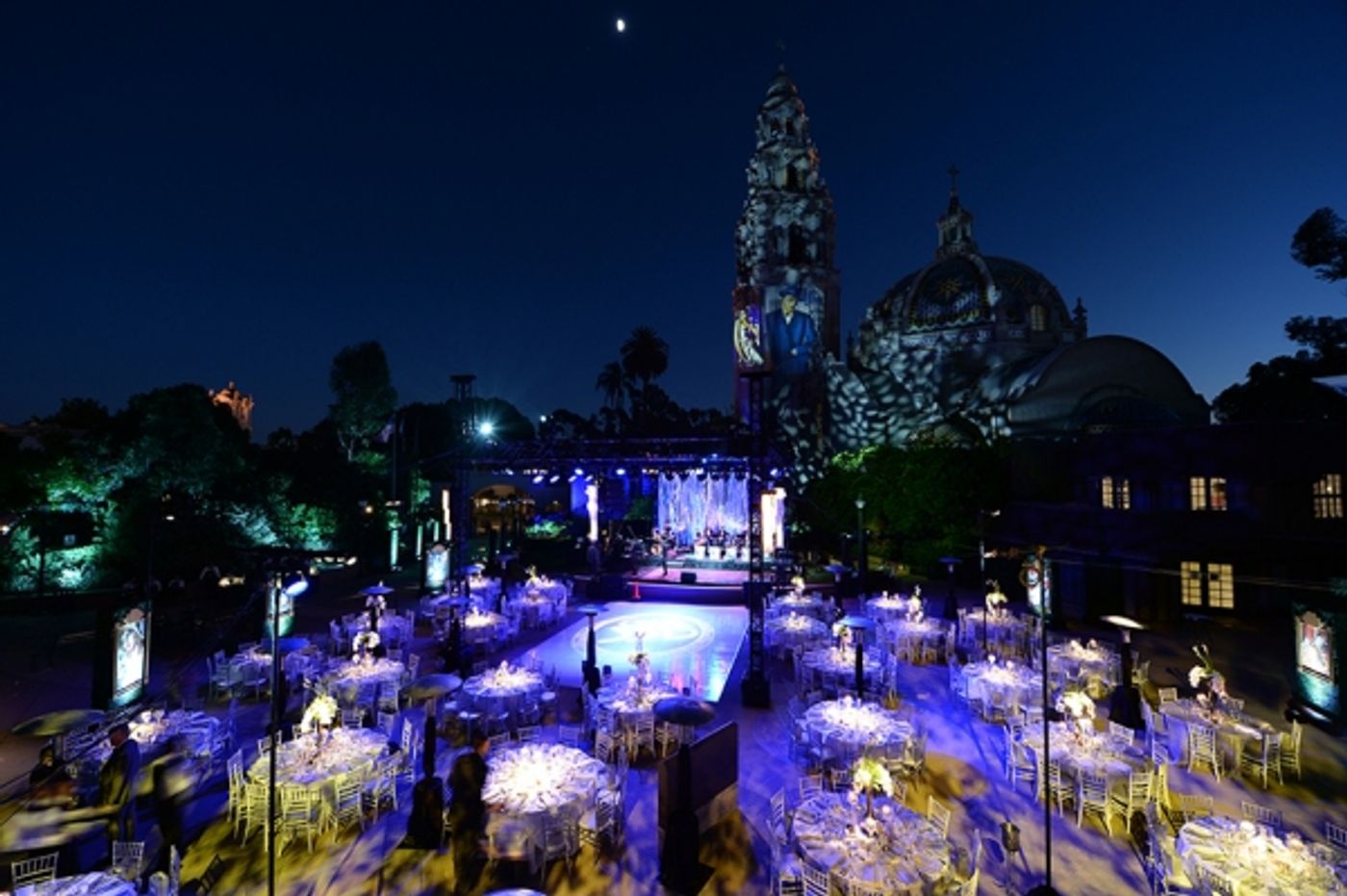 Photo Flash: The Old Globe's 2015 Gala, CLUB 3515, Raises Funds in Balboa Park  Image