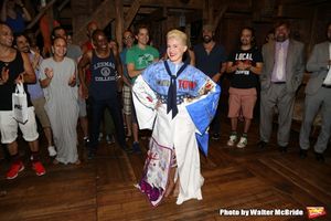 Betsy Struxness @ BroadwayWorld Betsy Struxness Photo