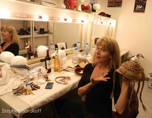 Elizabeth Aspenlieder @ BroadwayWorld Elizabeth Aspenlieder Photo