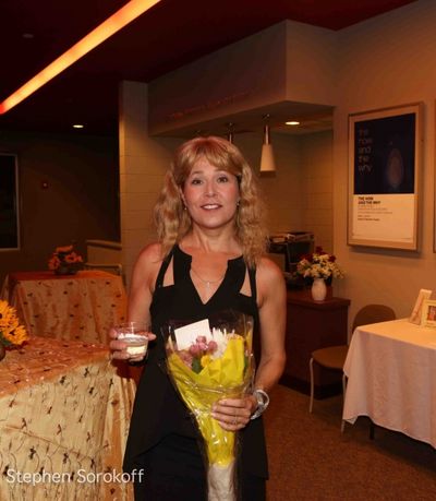 Elizabeth Aspenlieder Photo