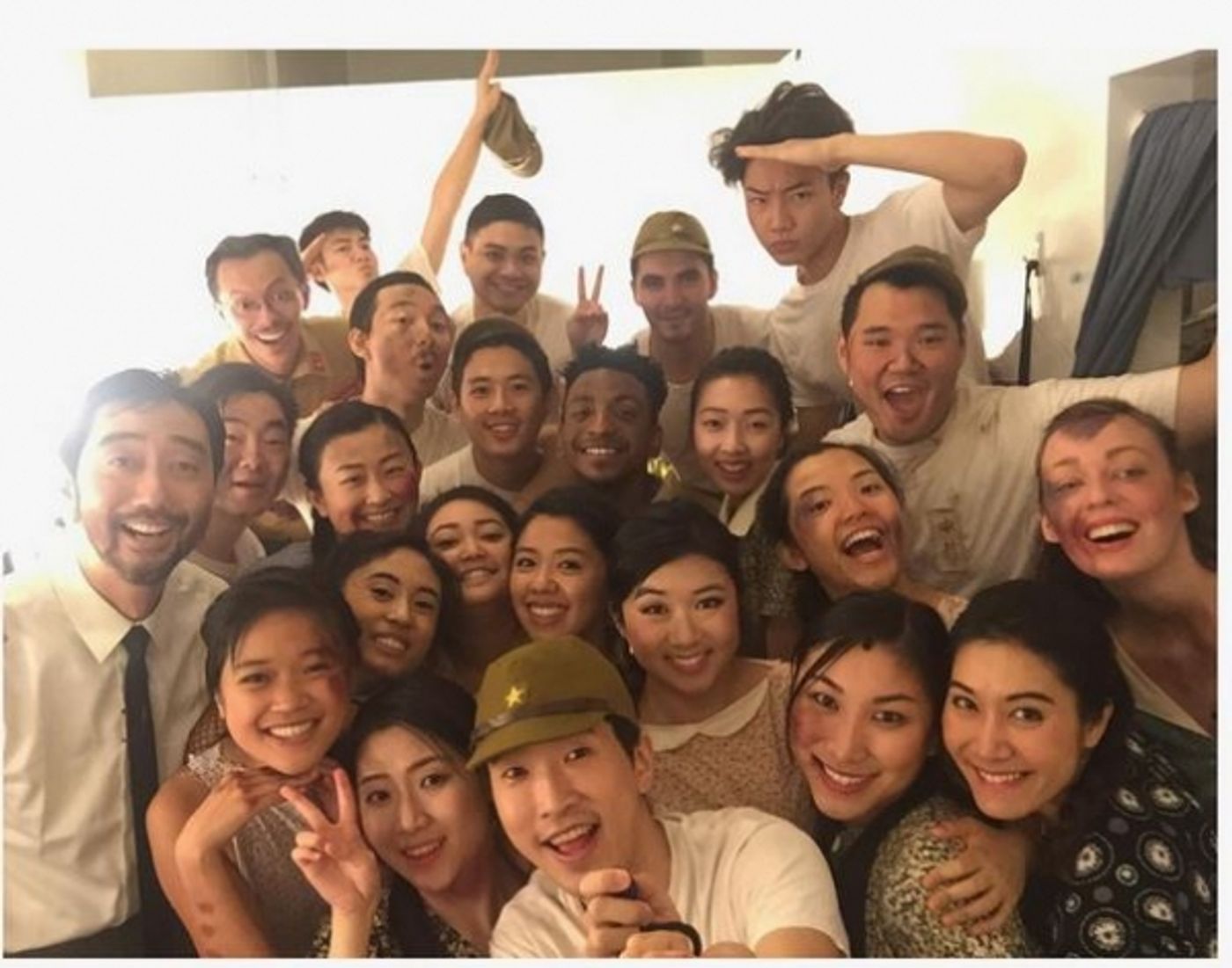 Photo Flash: Saturday Intermission Pics, 8/08 - KINKY BOOTS Celebrates HAMILTON's Opening, Plus SOMETHING ROTTEN!, PIPPIN, and More  Image