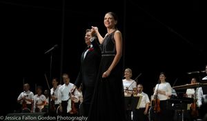 Steven Reineke and Sutton Foster Photo
