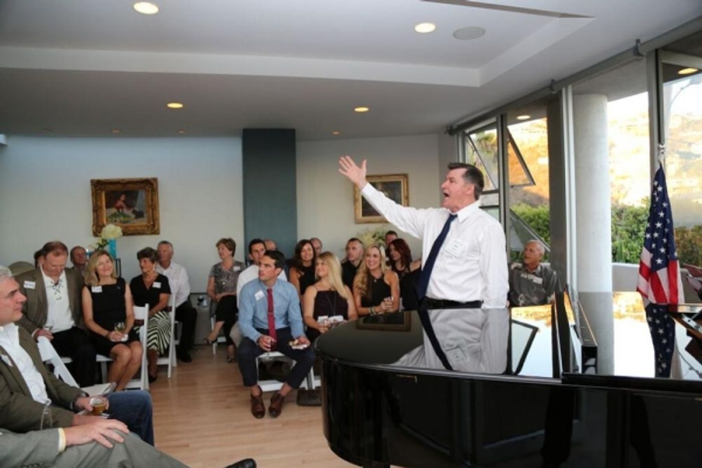 Photo Flash: Tenor Anthony Kearns Headlines Private Concert for Wells of Life Charity in California  Image