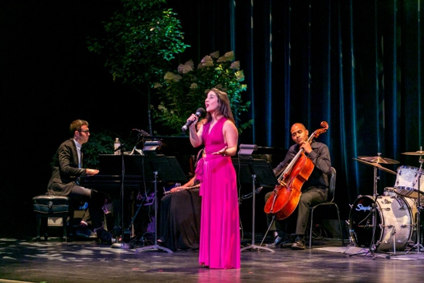 Photo Flash: More Pics- Shakespeare & Co. Hosts Broadway in the Berkshires  Image