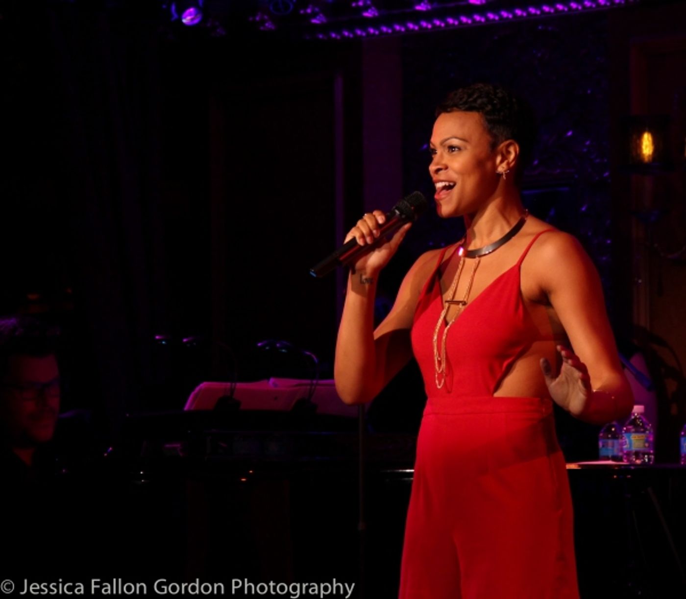 Exclusive Photo Coverage: Go Inside Carly Hughes' Solo Show at 54 Below!  Image