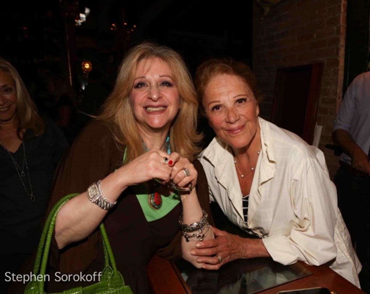 Julie Budd &amp; Linda Lavin at 