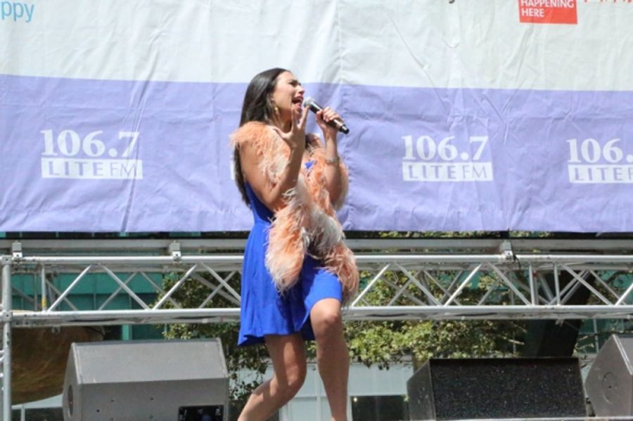Photo Flash: Cast of Off-Broadway's RUTHLESS! Performs in Bryant Park Image