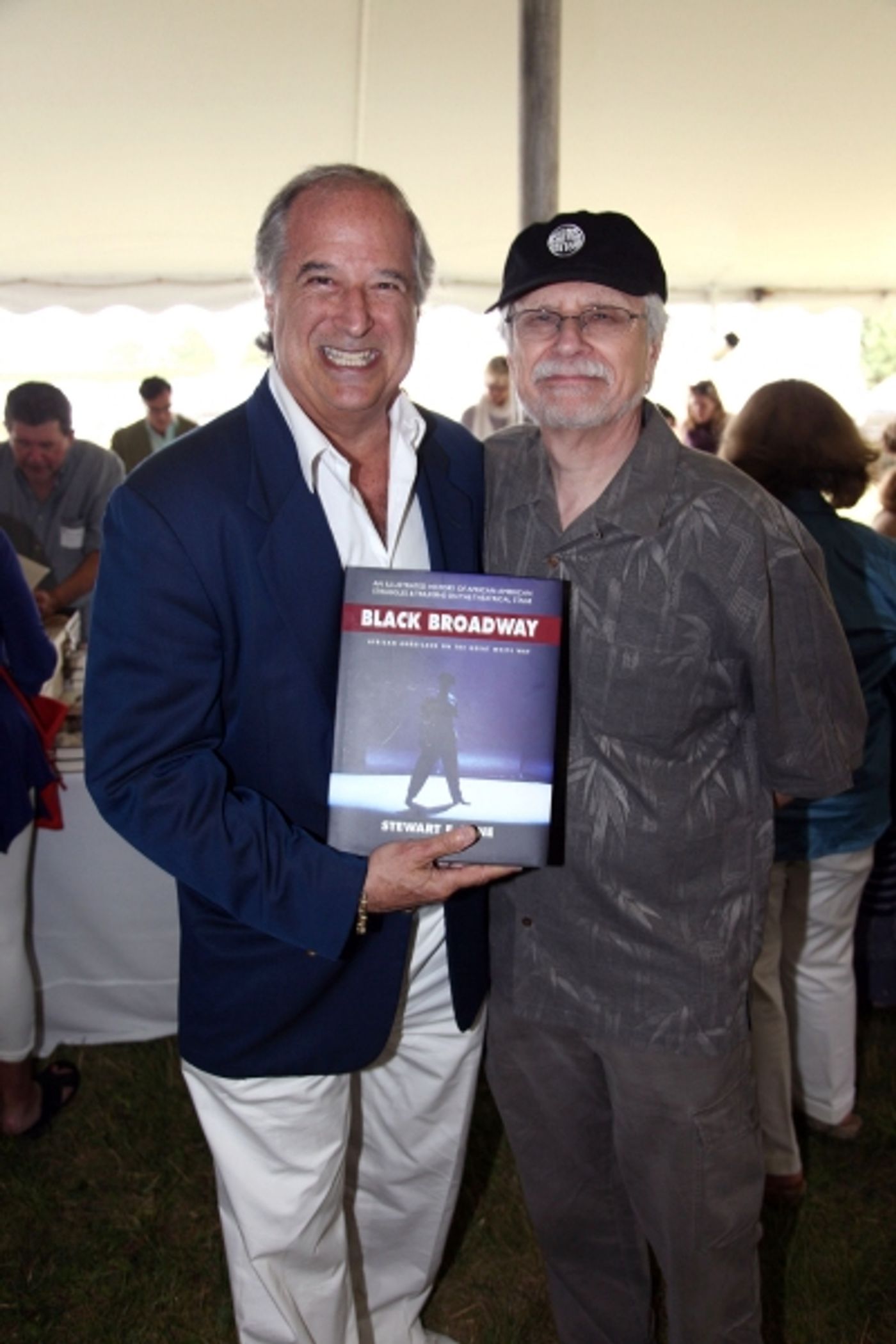 Photo Flash: Dr. Ruth, Ed Burns, Stewart F. Lane and More at East Hampton Library's 2015 Authors Night Benefit  Image