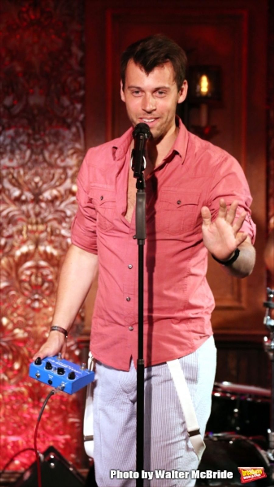 Photo Coverage: Evan Ruggiero Previews THE ONE-LEGGED SONG AND DANCE MAN at 54 Below Image