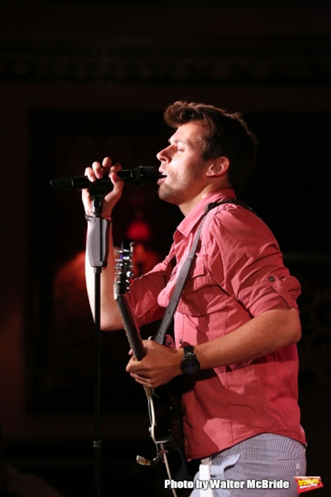 Photo Coverage: Evan Ruggiero Previews THE ONE-LEGGED SONG AND DANCE MAN at 54 Below  Image