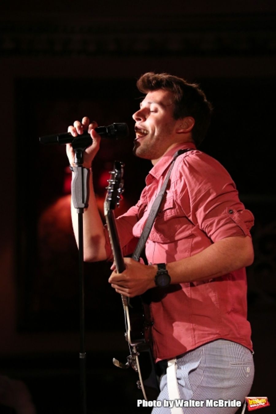 Photo Coverage: Evan Ruggiero Previews THE ONE-LEGGED SONG AND DANCE MAN at 54 Below Image