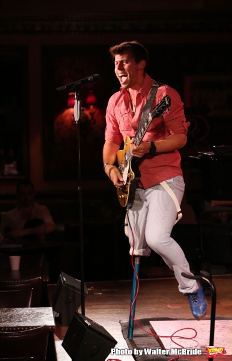 Photo Coverage: Evan Ruggiero Previews THE ONE-LEGGED SONG AND DANCE MAN at 54 Below Image