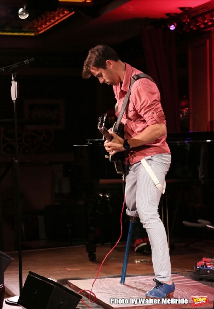 Photo Coverage: Evan Ruggiero Previews THE ONE-LEGGED SONG AND DANCE MAN at 54 Below Image