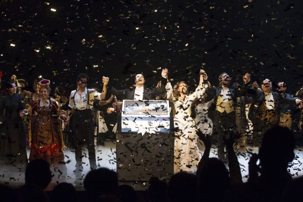 Lara Martins, Liam Tamne, Geronimo Rauch, Harriet Jones, Martin Ball and Andy Hockley Photo