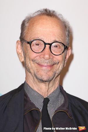 Joel Grey Photo