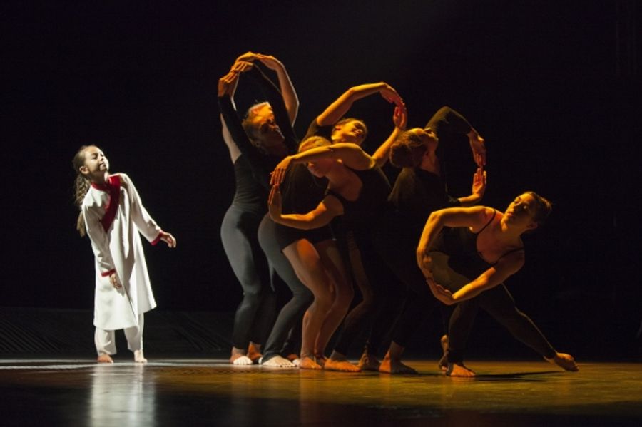 Photo Flash: First Look at Dance-Theatre Spectacular PEARL at Lincoln Center Image
