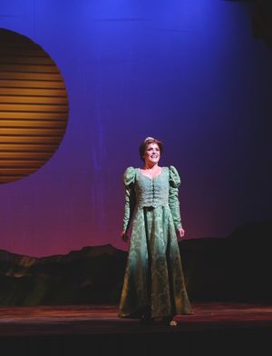 Michelle London @ BroadwayWorld Michelle London Photo