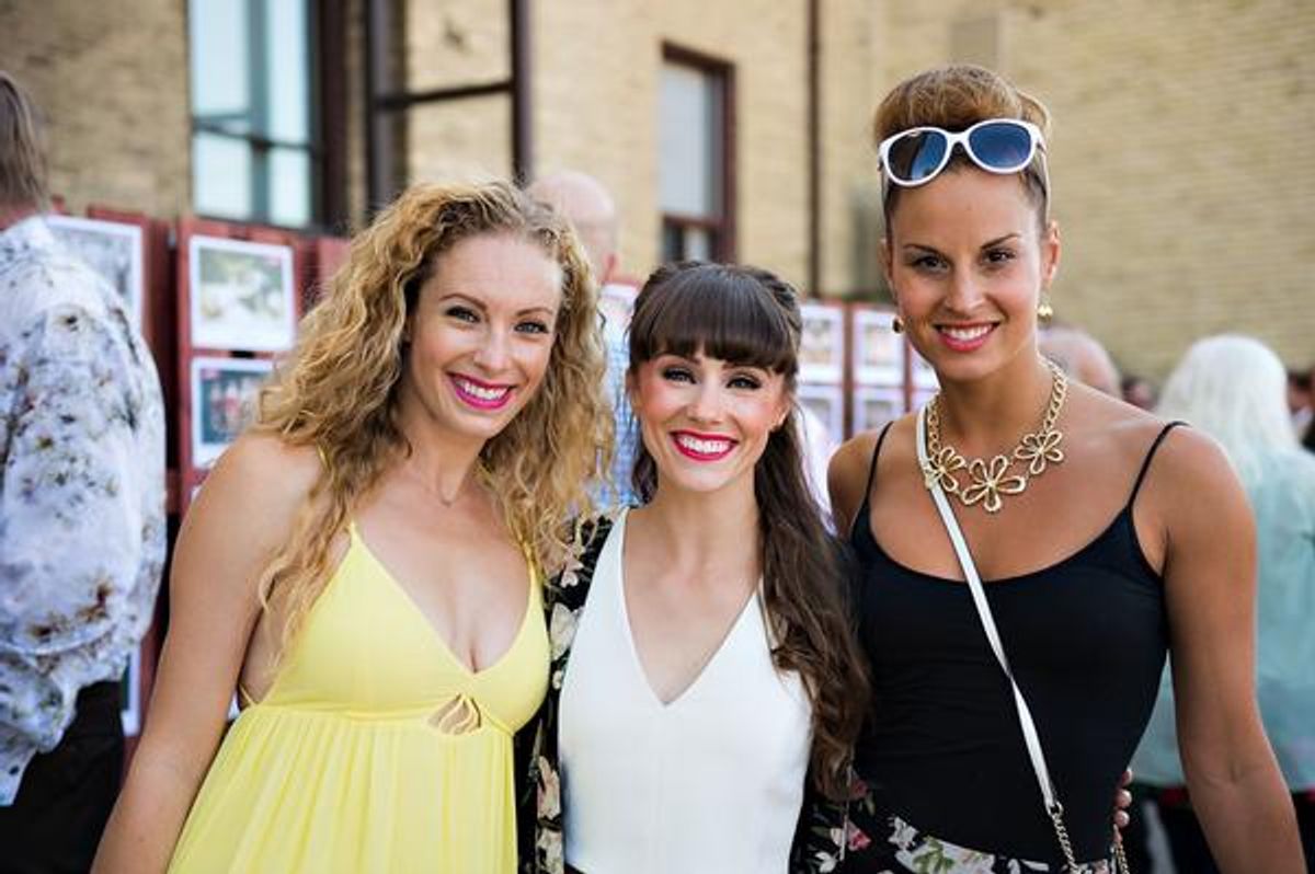 Jennifer Mote, Danielle Benton, Sarah Matton at 