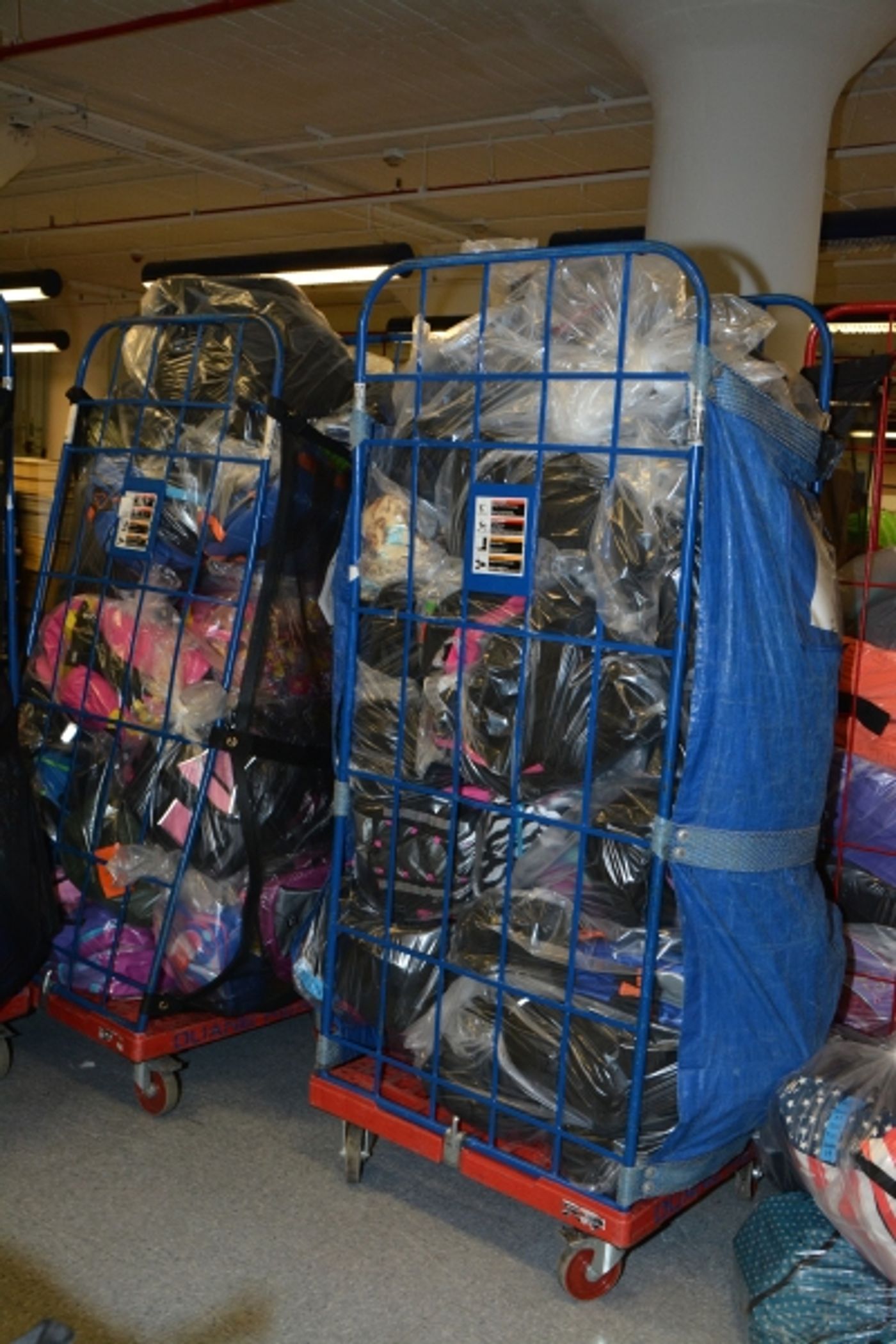 Photo Coverage: Paige Davis Teams with Volunteers of America for Operation Backpack 2015!  Image