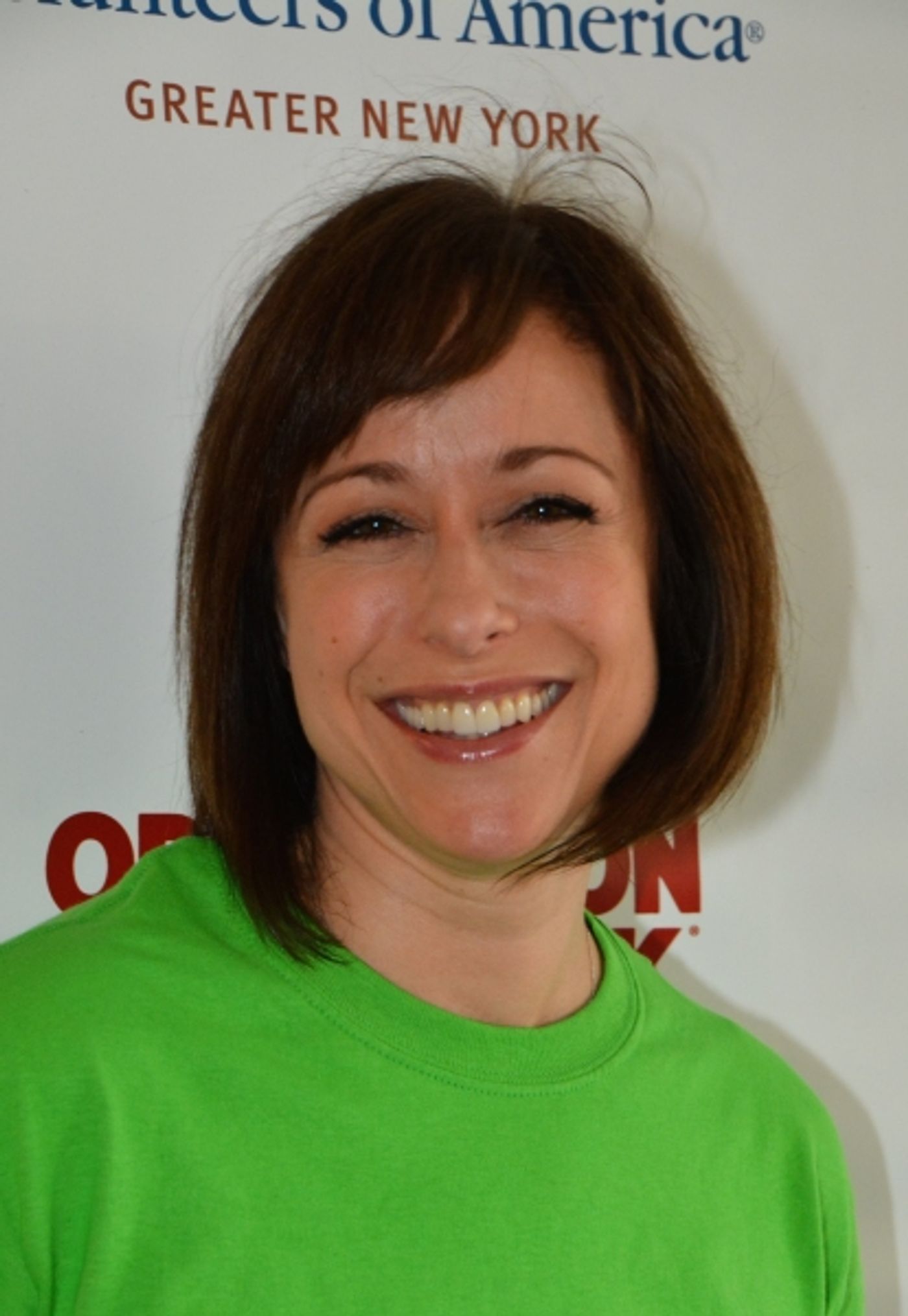 Photo Coverage: Paige Davis Teams with Volunteers of America for Operation Backpack 2015!  Image