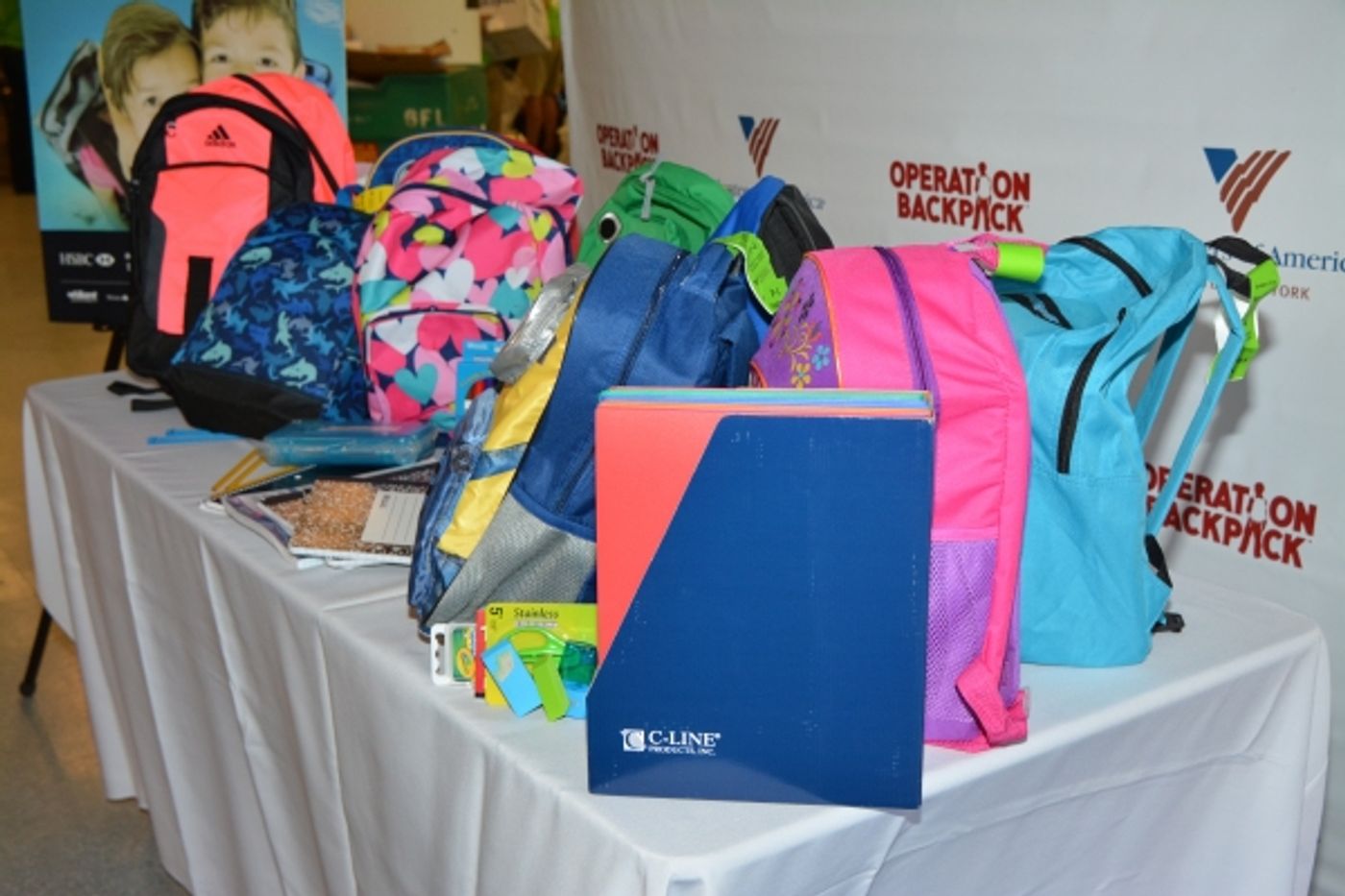 Photo Coverage: Paige Davis Teams with Volunteers of America for Operation Backpack 2015!  Image
