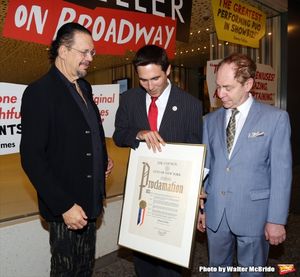 Penn & Teller accept a proclamation from Ken Kallos @ BroadwayWorld Penn & Teller accept a proclamation from Ken Kallos Photo