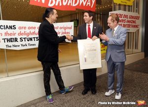 Penn & Teller accept a proclamation from Ken Kallos @ BroadwayWorld Penn & Teller accept a proclamation from Ken Kallos Photo