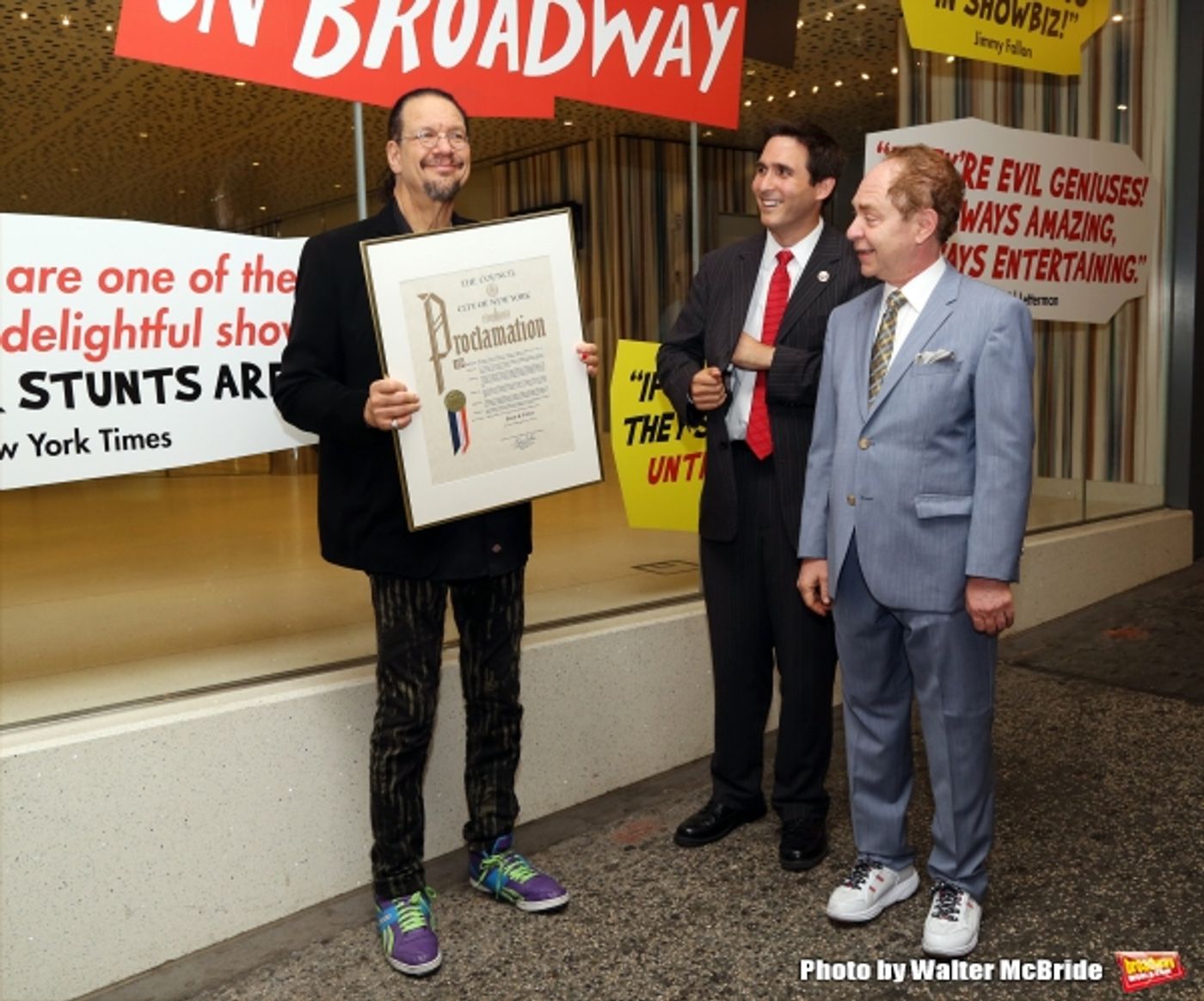Photo Coverage: Penn & Teller Honored with Proclamation from City of New York!  Image
