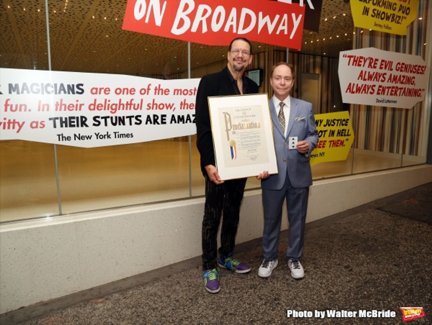 Photo Coverage: Penn & Teller Honored with Proclamation from City of New York!  Image