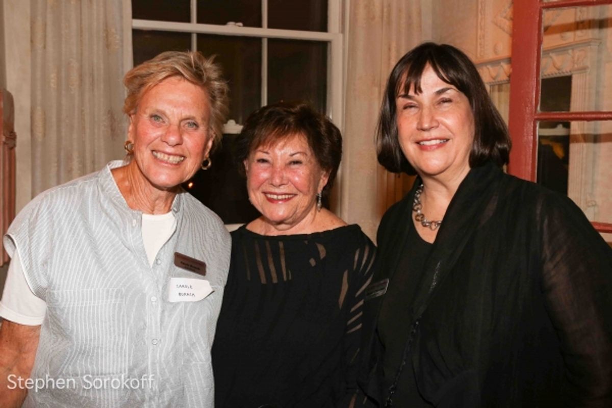 Carole Burack, Sydelle Blatt, Marita O&#39;Dea Glodt, Pres. Board of Directors at 