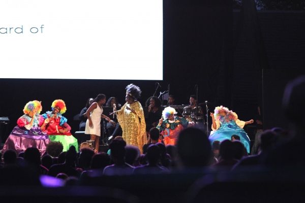 Photos: Phylicia Rashad, Andre De Shields & More Original Cast Members from THE WIZ Reunite in Central Park! — photo 5 of 21