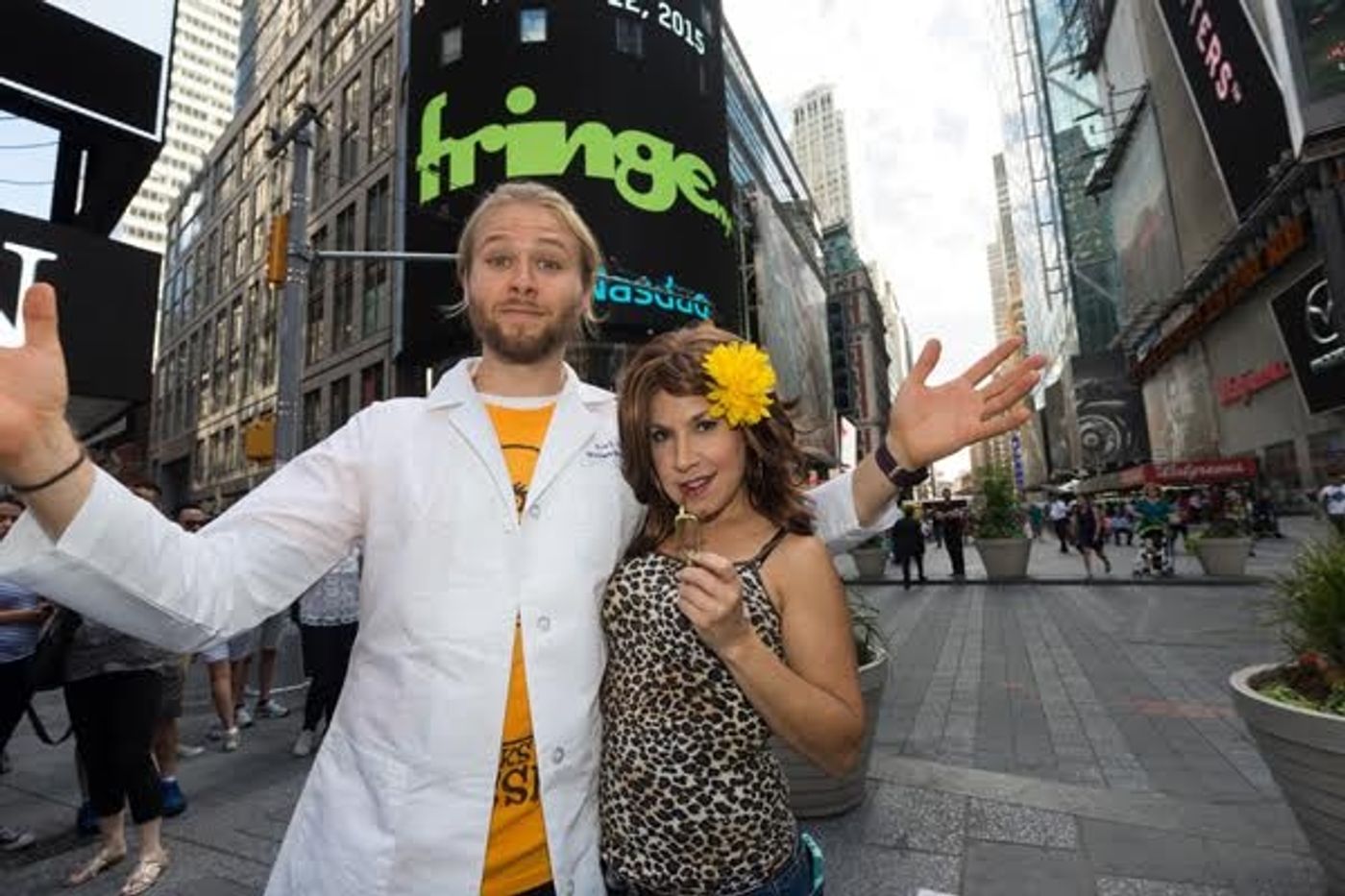 Photo Flash: FringeNYC's 2015 Shows Ring the NASDAQ Closing Bell Photo Flash: FringeNYC's 2015 Shows Ring the NASDAQ Closing Bell Image