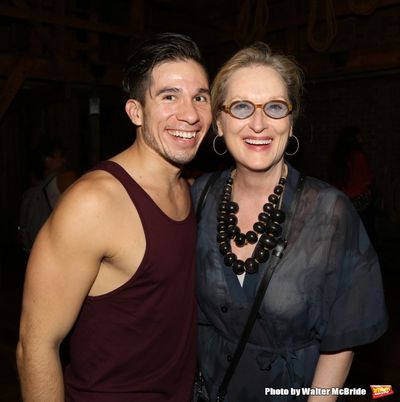 Meryl Streep visits Jon Rua Photo
