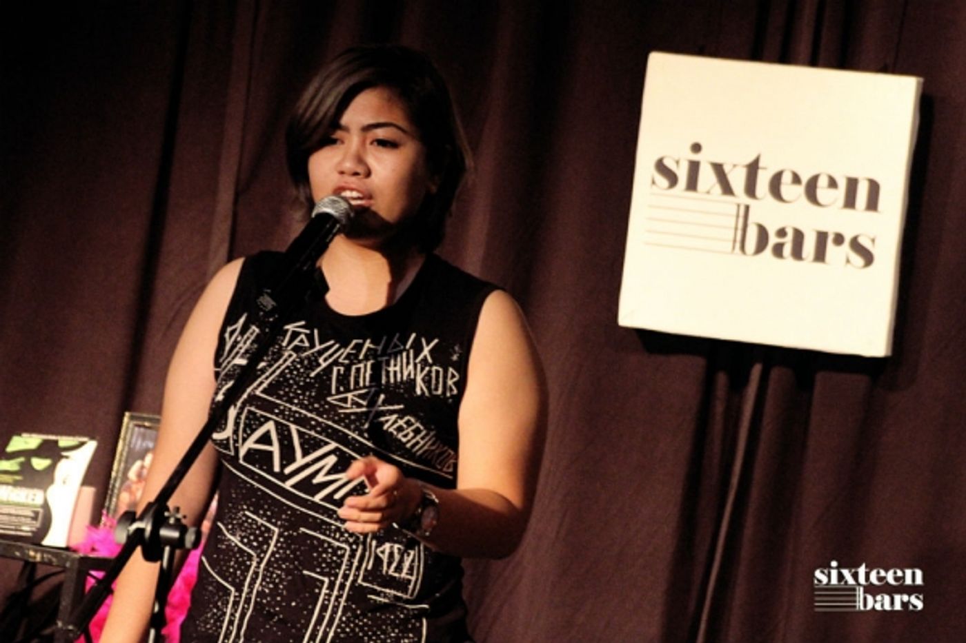 Photo Flash: Sixteen Bars Holds Broadway Open-Mic Night Photo Flash: Sixteen Bars Holds Broadway Open-Mic Night Image