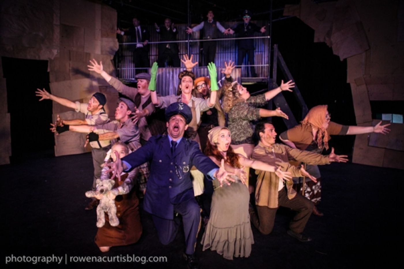 Photo Flash: First Look at Wyn Wilson, Michael Mittman, Rachel King & More in URINETOWN at The Barn Stage Company  Image