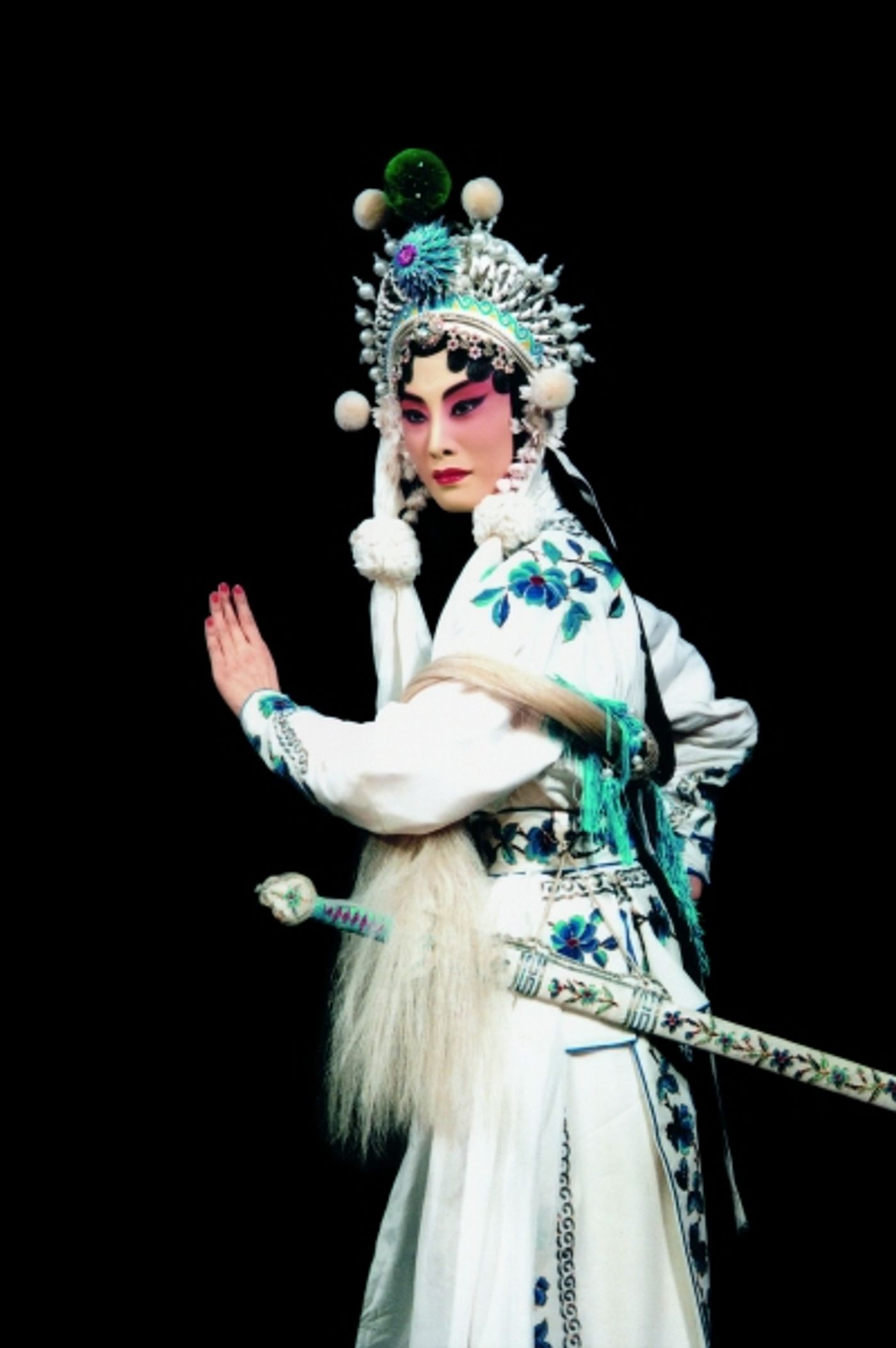 Photo Flash: Peking Opera's LEGEND OF THE WHITE SNAKE and THE JEWELRY PURSE Begin Tonight at Lincoln Center Photo Flash: Peking Opera's LEGEND OF THE WHITE SNAKE and THE JEWELRY PURSE Begin Tonight at Lincoln Center Image