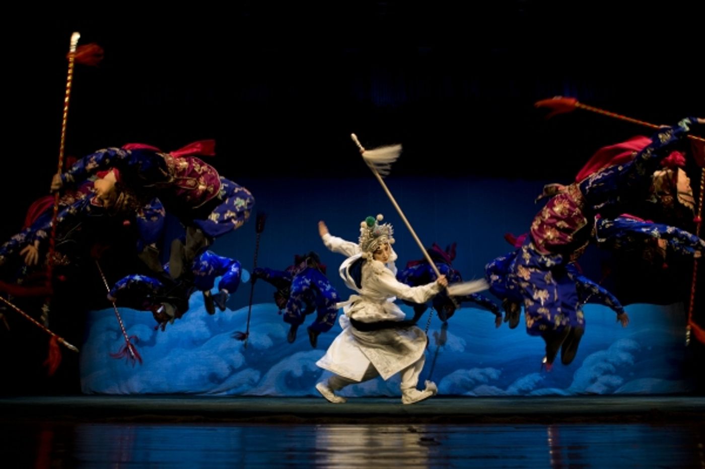 Photo Flash: Peking Opera's LEGEND OF THE WHITE SNAKE and THE JEWELRY PURSE Begin Tonight at Lincoln Center Photo Flash: Peking Opera's LEGEND OF THE WHITE SNAKE and THE JEWELRY PURSE Begin Tonight at Lincoln Center Image