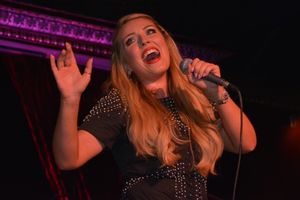 Chloe Agnew @ BroadwayWorld Chloe Agnew Photo