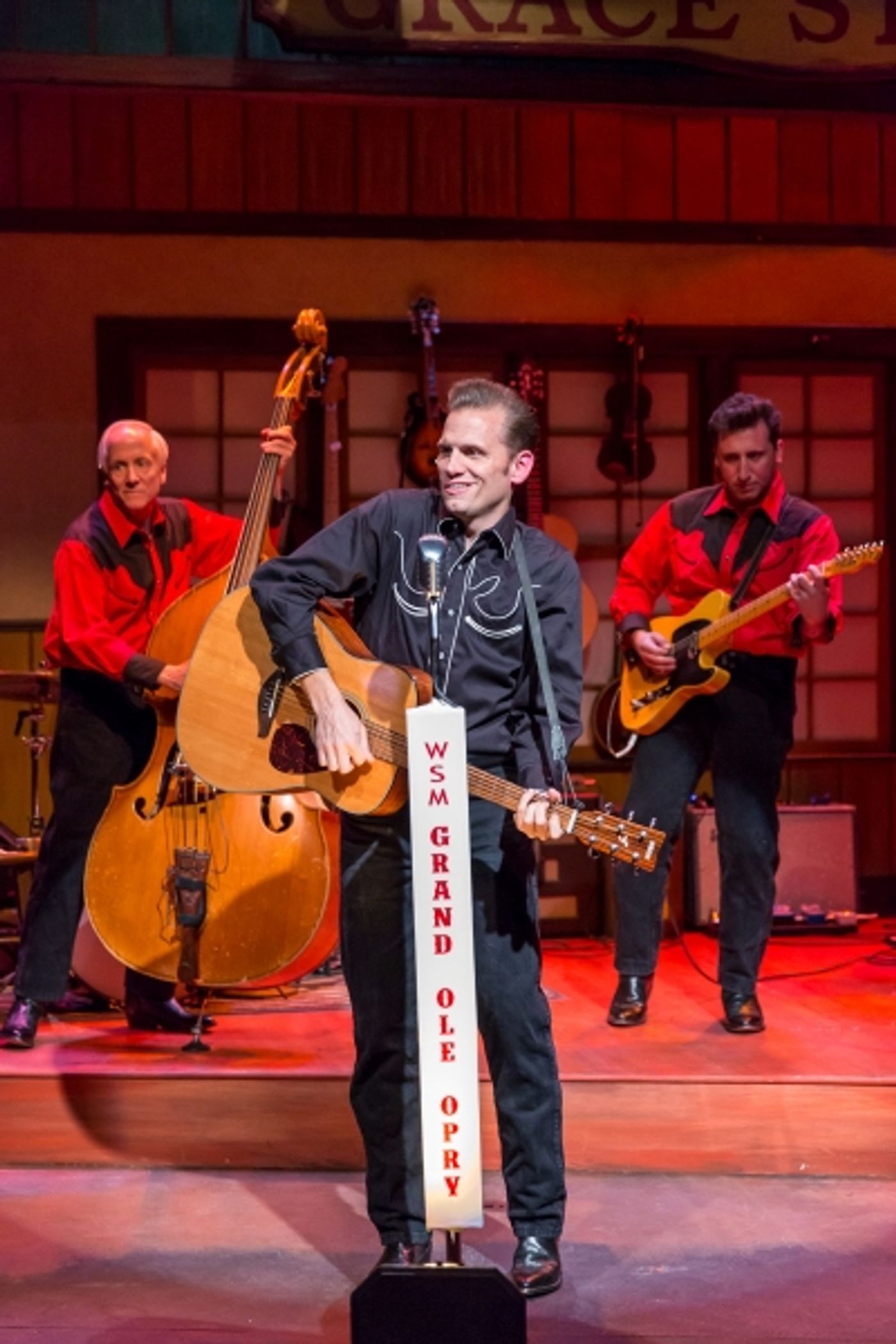 Photo Flash: First Look at RING OF FIRE: THE MUSIC OF JOHNNY CASH at Mercury Theater Chicago  Image