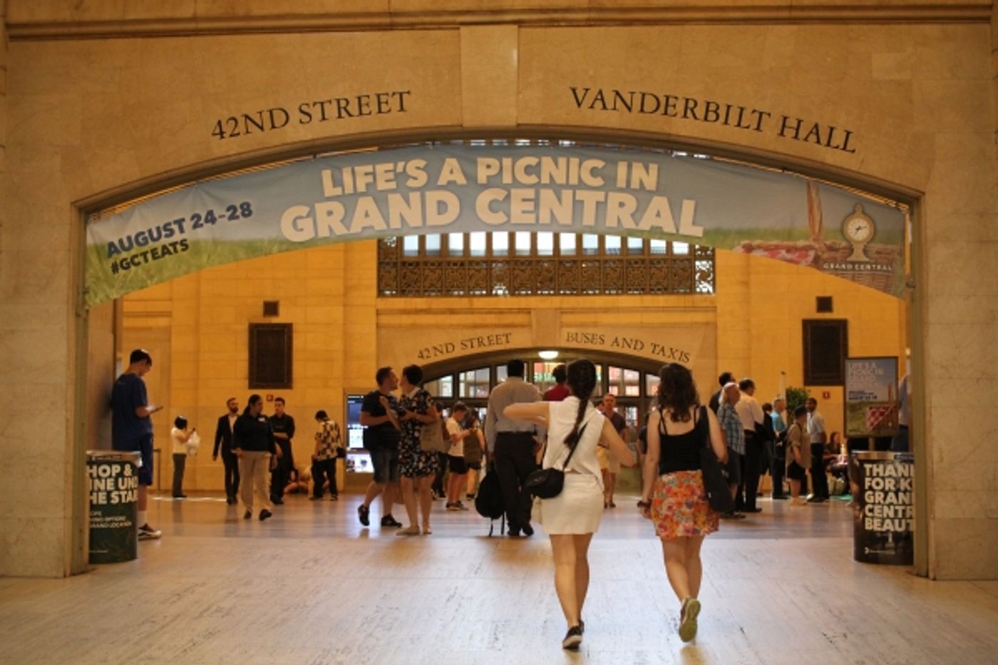 Photo Flash: Cast of WICKED & More Perform at Grand Central's Indoor Picnic Event  Image