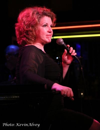 Klea Blackhurst Photo